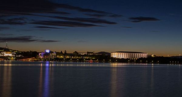 LAC BURLEY GRIFFIN &Agrave; CANBERRA